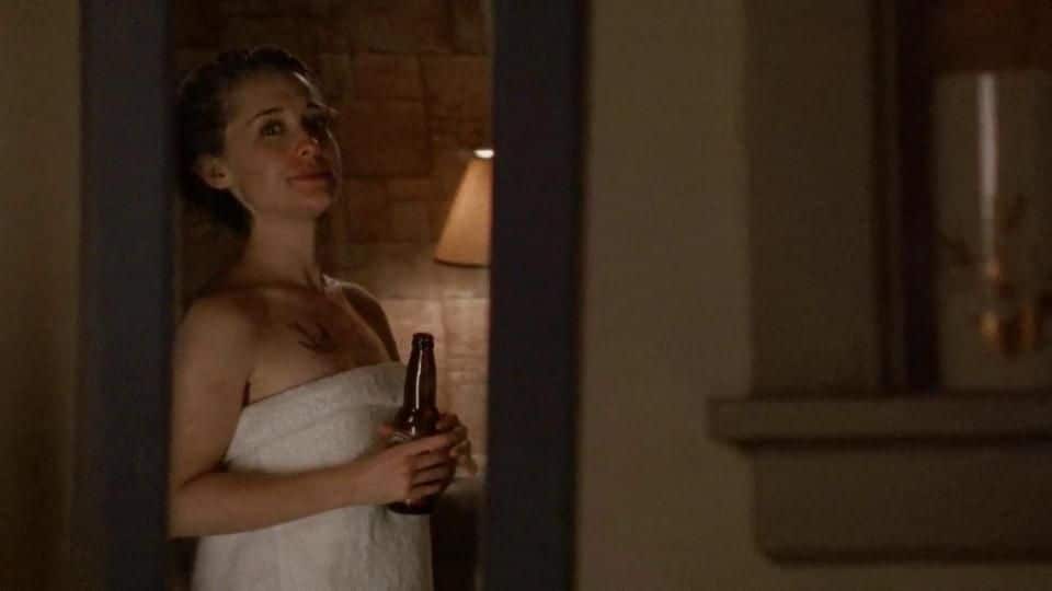 Allison Mack 10