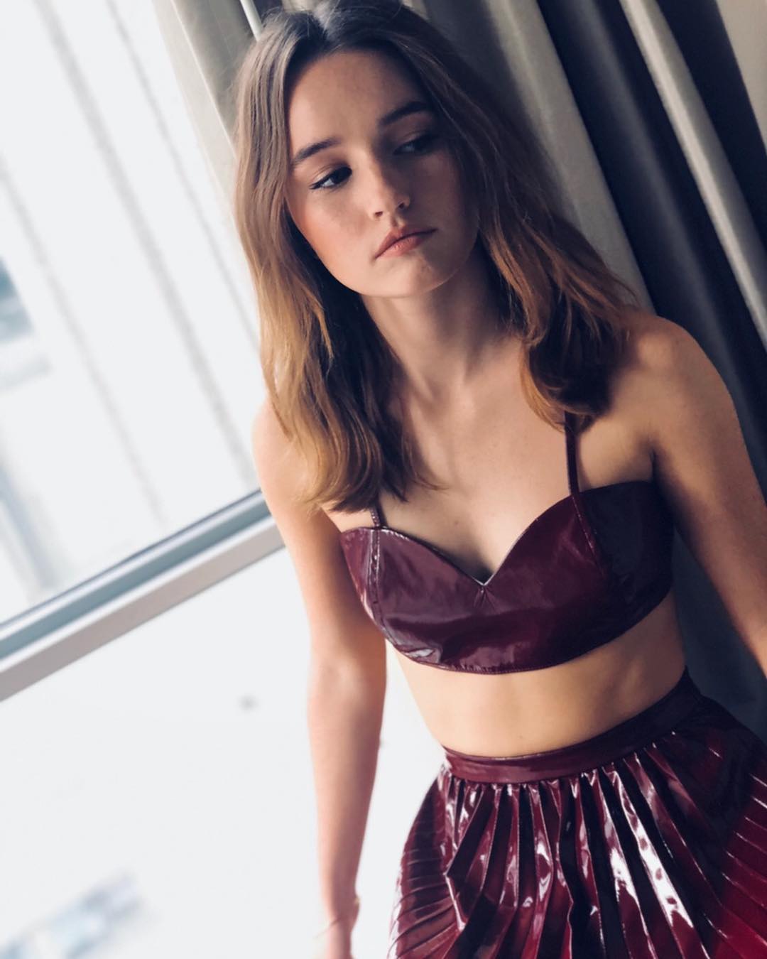 Kaitlyn Dever 17