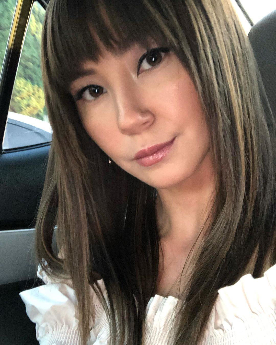 Kimiko Glenn 35