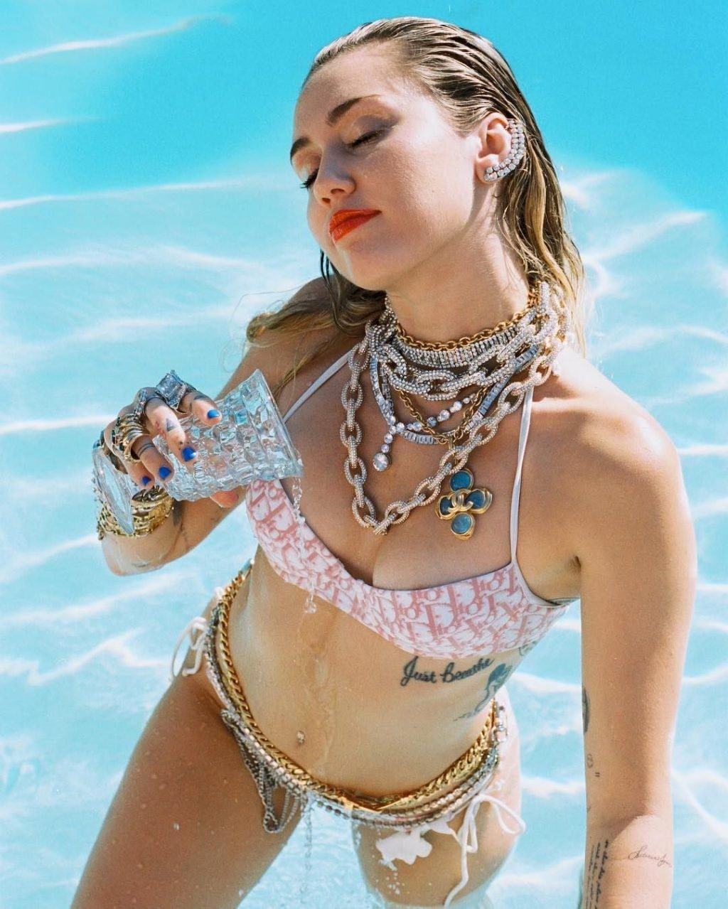 Miley Cyrus 171