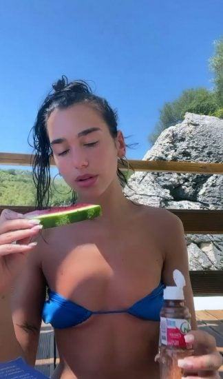 Dua Lipa 42