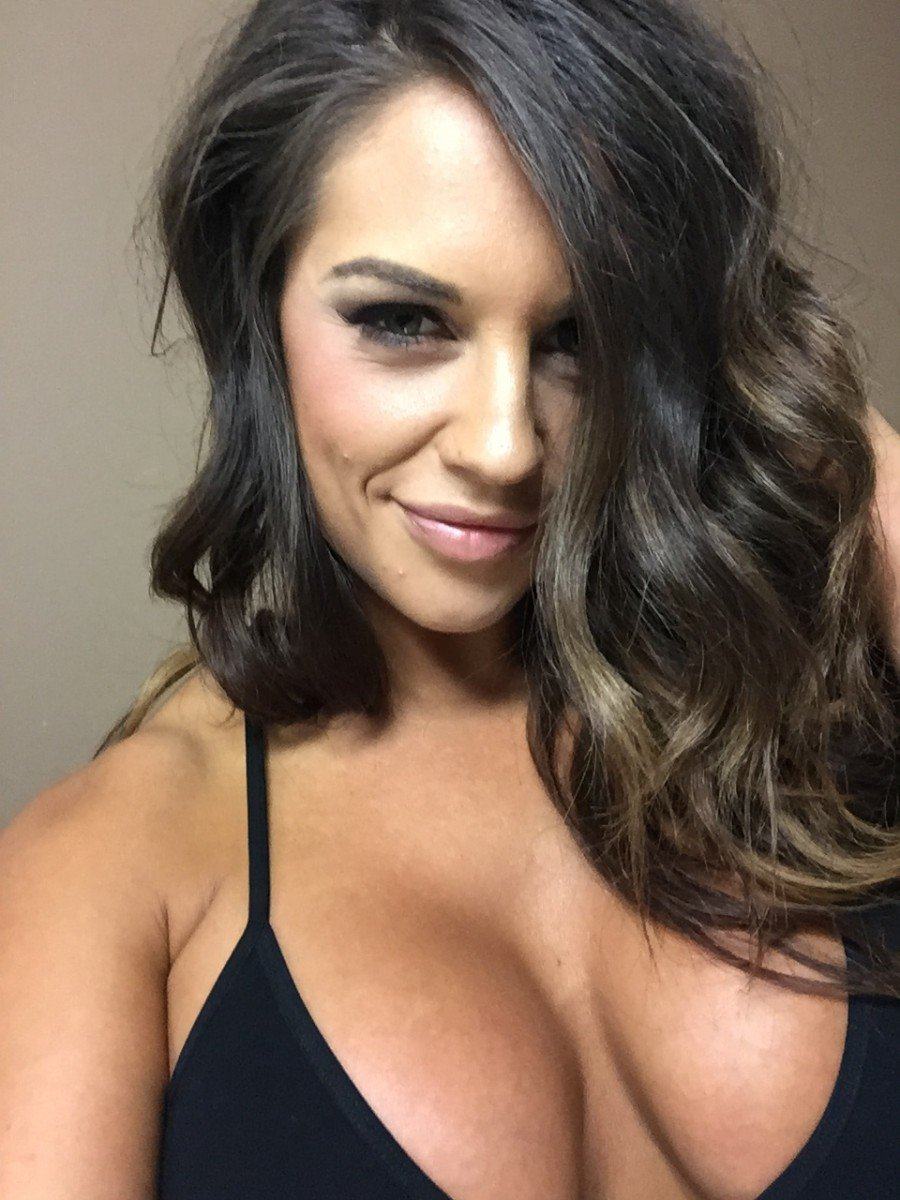 Kaitlyn (WWE) 27