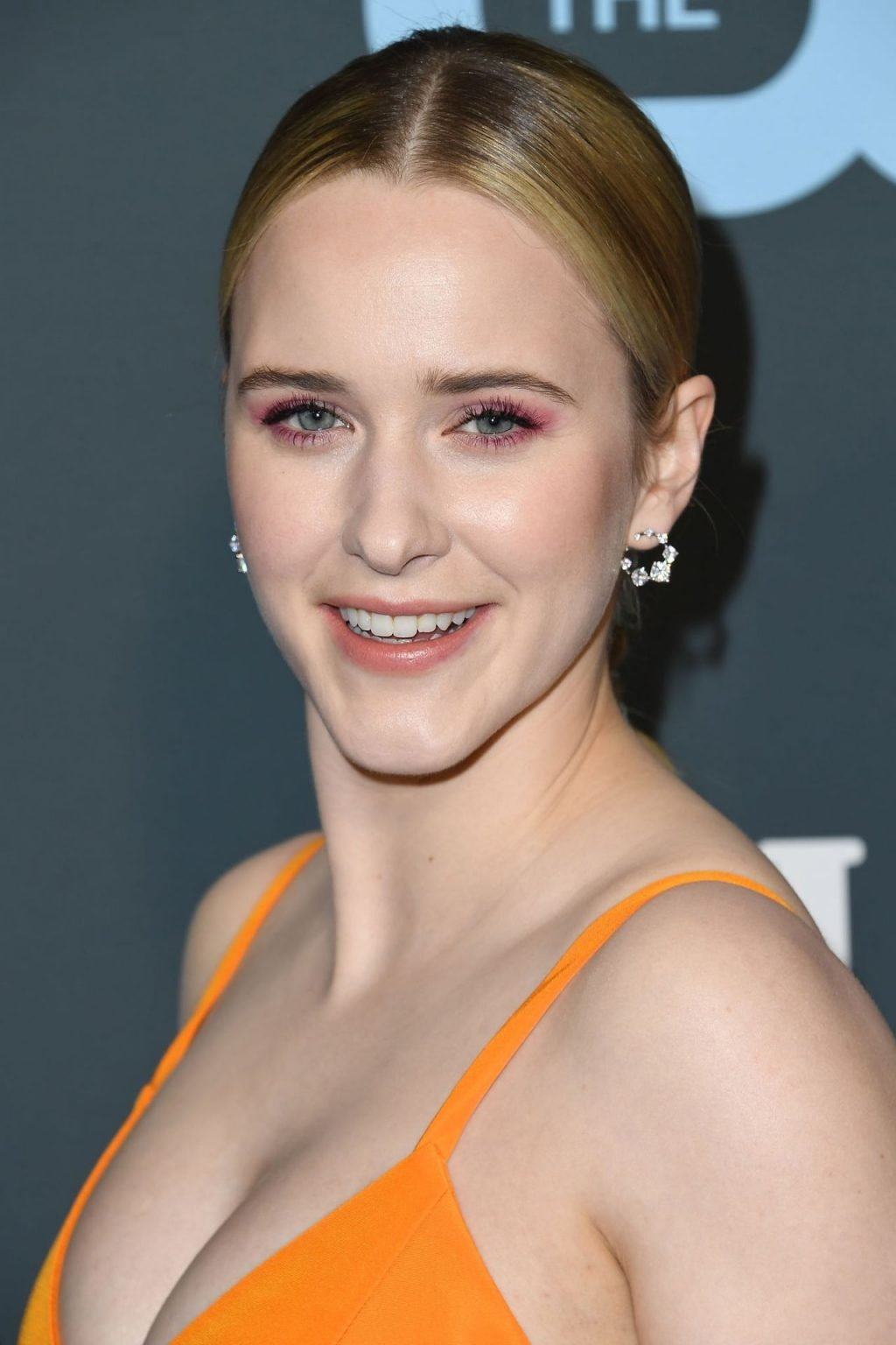 Rachel Brosnahan 15