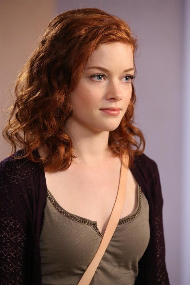 Jane Levy 33