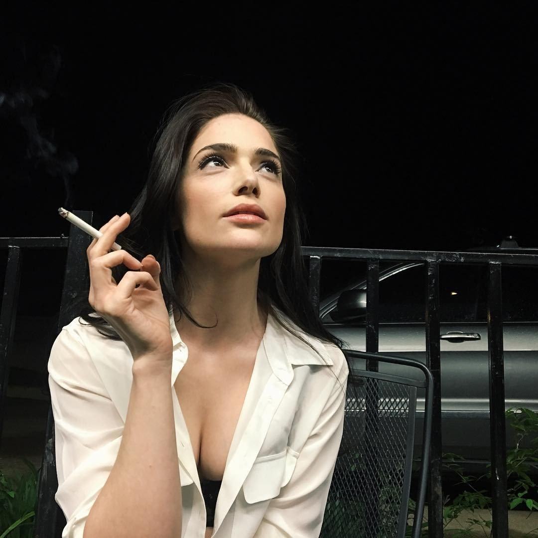 Janet Montgomery 28