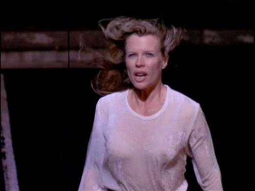 Kim Basinger 28