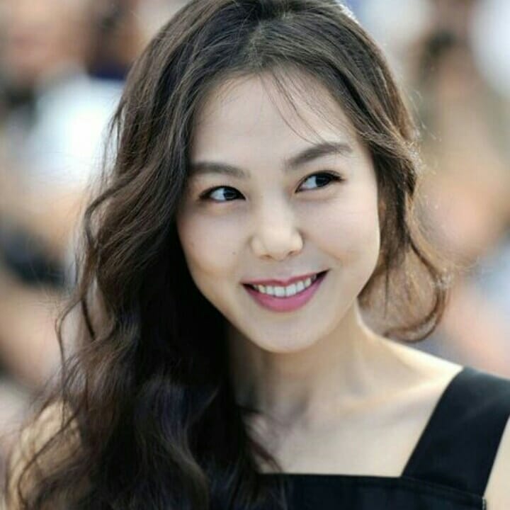 Kim Min Hee 19