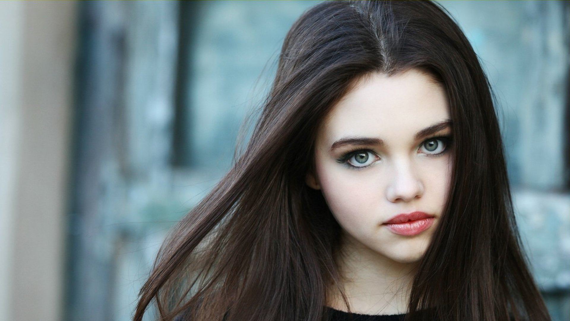 India Eisley