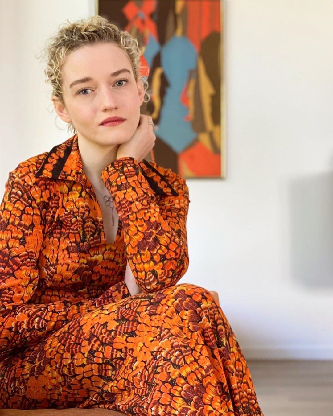 Julia Garner 38