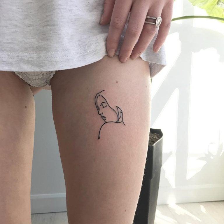 New Pussy Tattoo Between Sophie Turner Legs