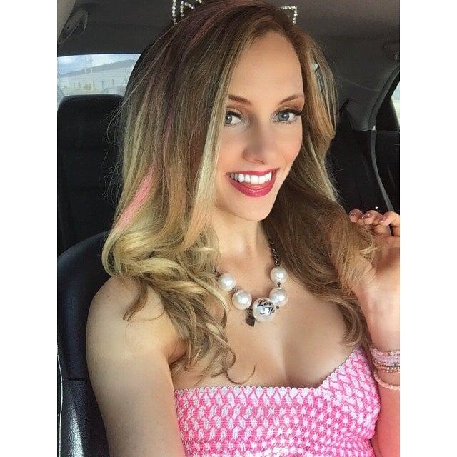 Nicole Arbour 45