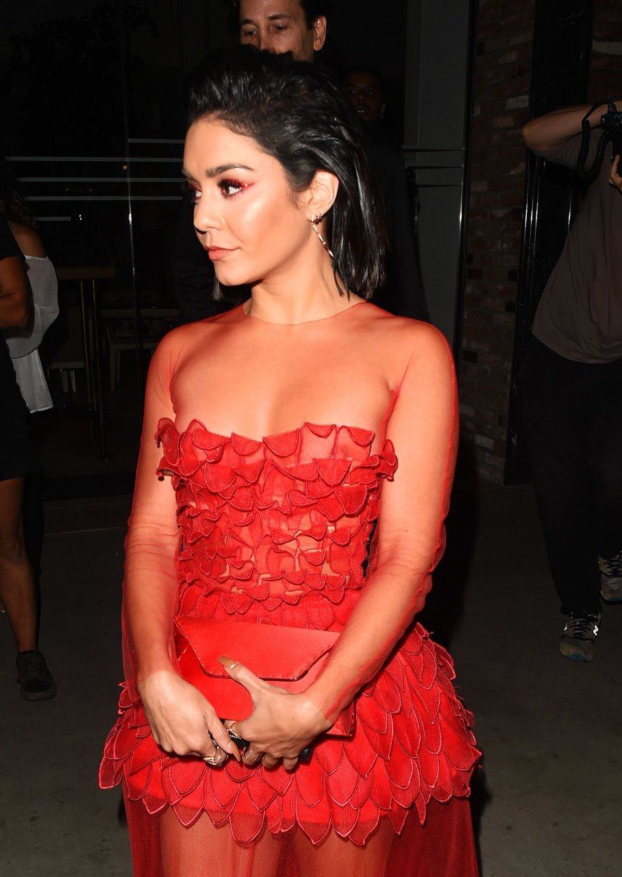 Vanessa Hudgens 2