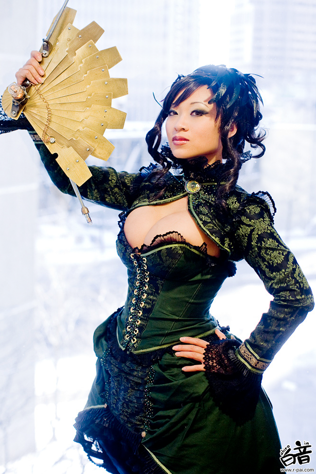 Yaya Han 24