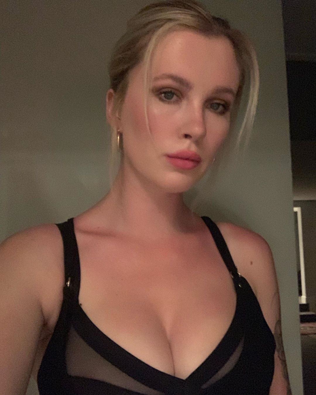 Ireland Baldwin 110