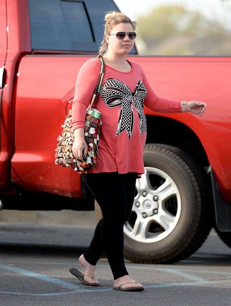 Kelly Clarkson 29