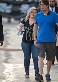 Kelly Clarkson 31