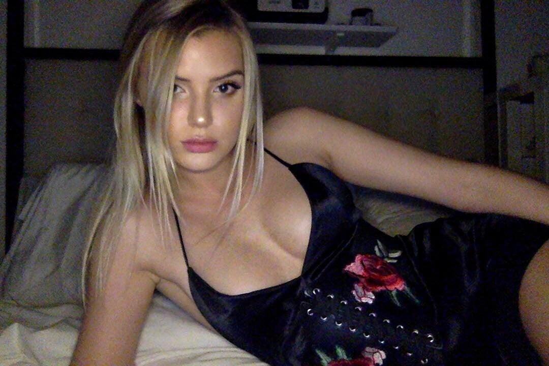 Alissa Violet 24