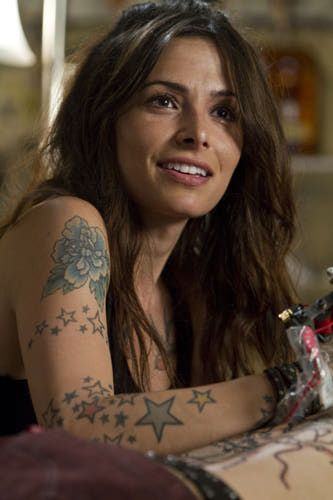 Sarah Shahi 5