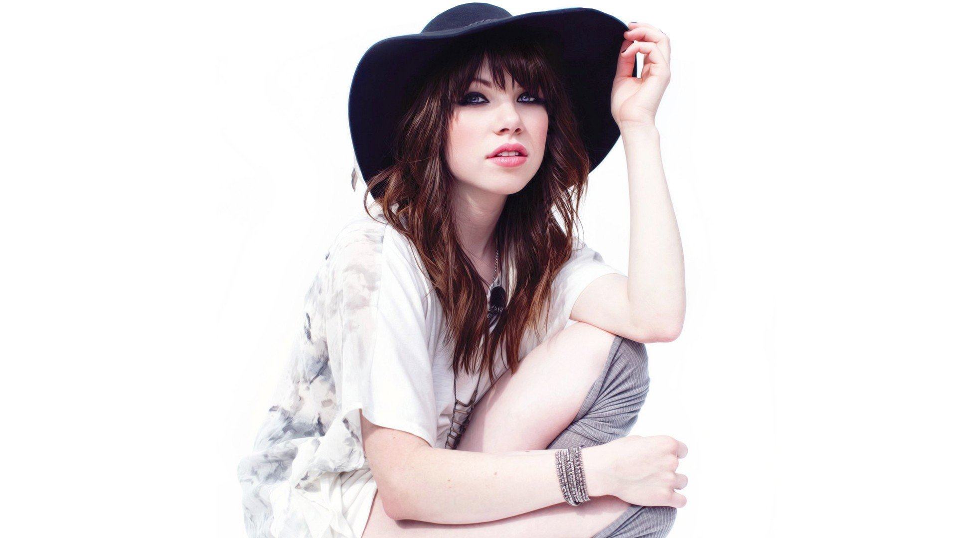 Carly Rae Jepsen 3