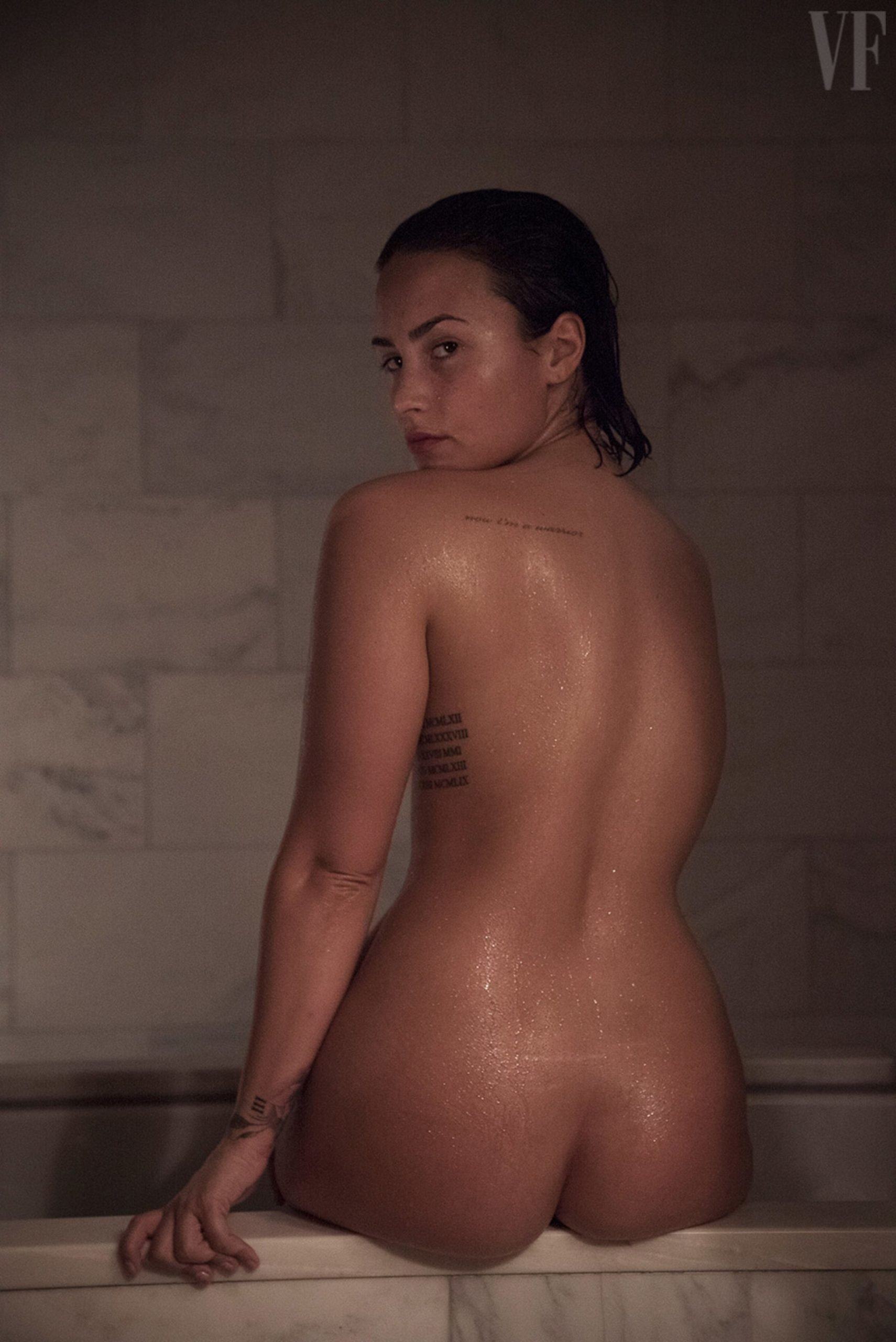 Demi Lovato 25